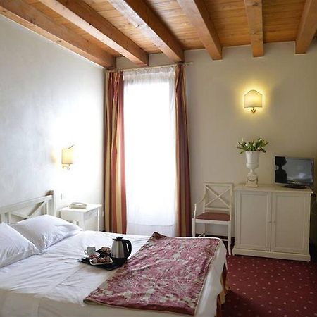 Franciscus Hotel Verona Exterior foto